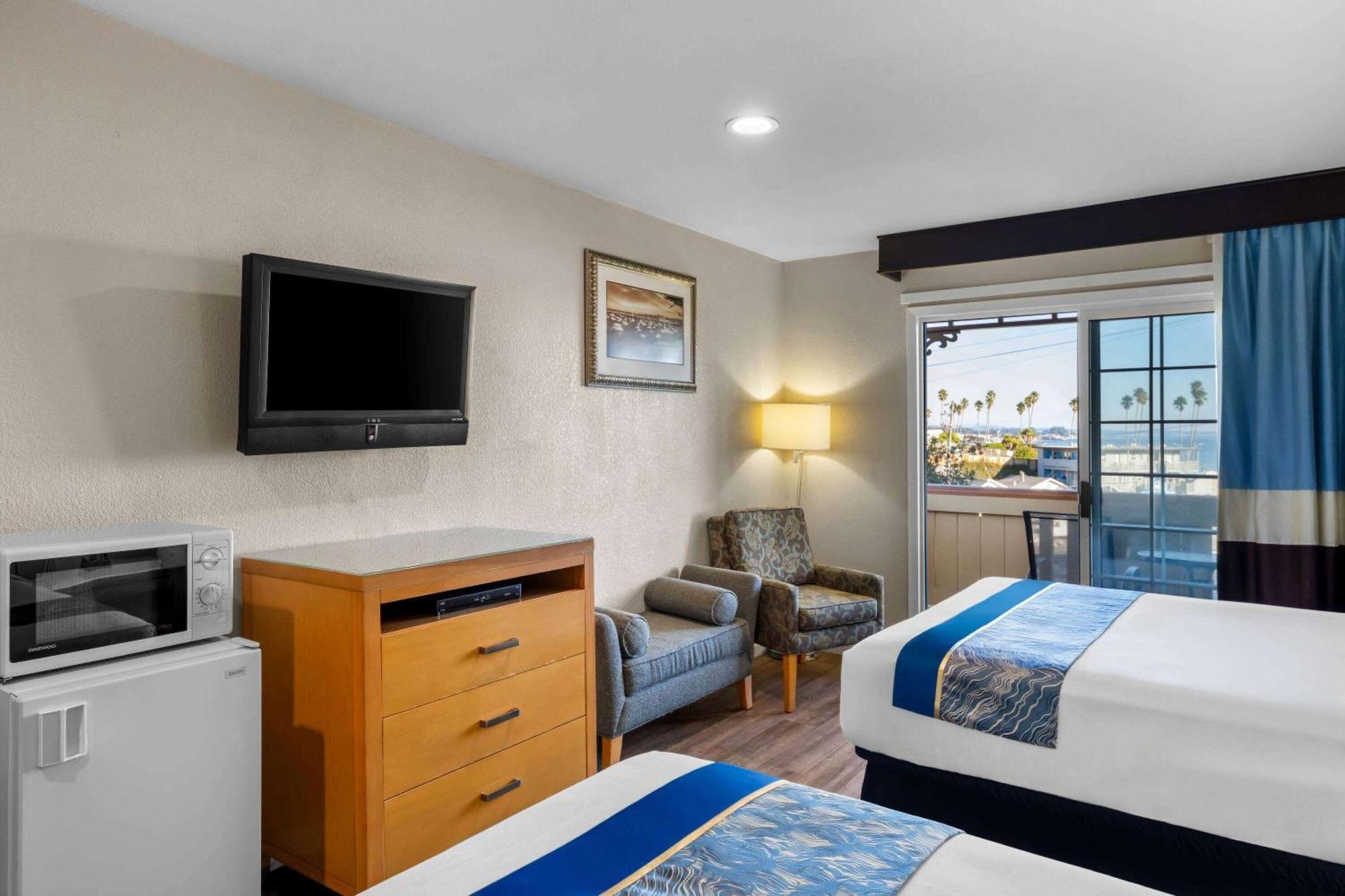 Howard Johnson By Wyndham Santa Cruz Beach Boardwalk מראה חיצוני תמונה